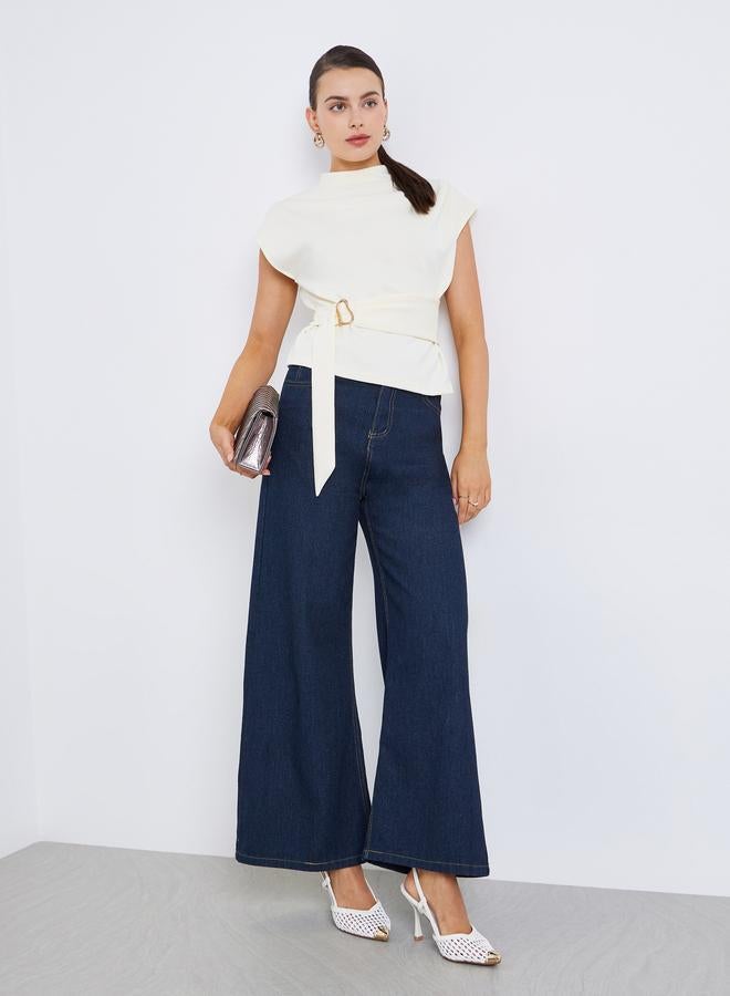 ستايلي بلوزة بتفاصيل حزام - Image 2